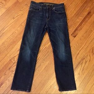 American eagle men’s dark wash jeans 32/32